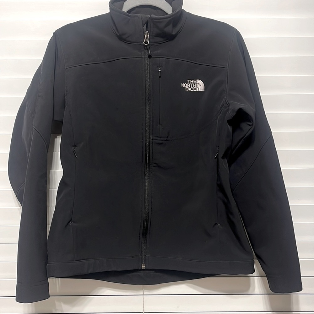 EUC North Face Women’s Soft-shell jacket